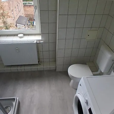 Apartment Lumini Uhlandstrasse 17 *