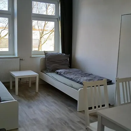 Lumini Uhlandstrasse 17 Apartment Weissenfels