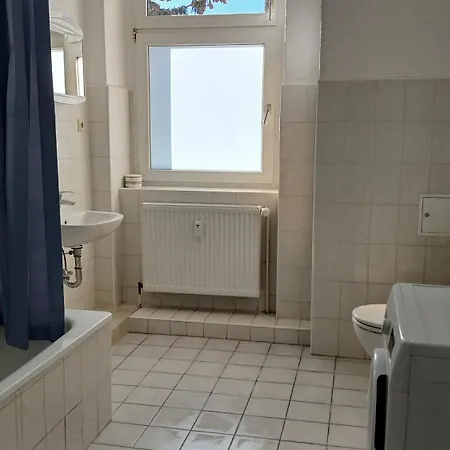 Lumini Uhlandstrasse 17